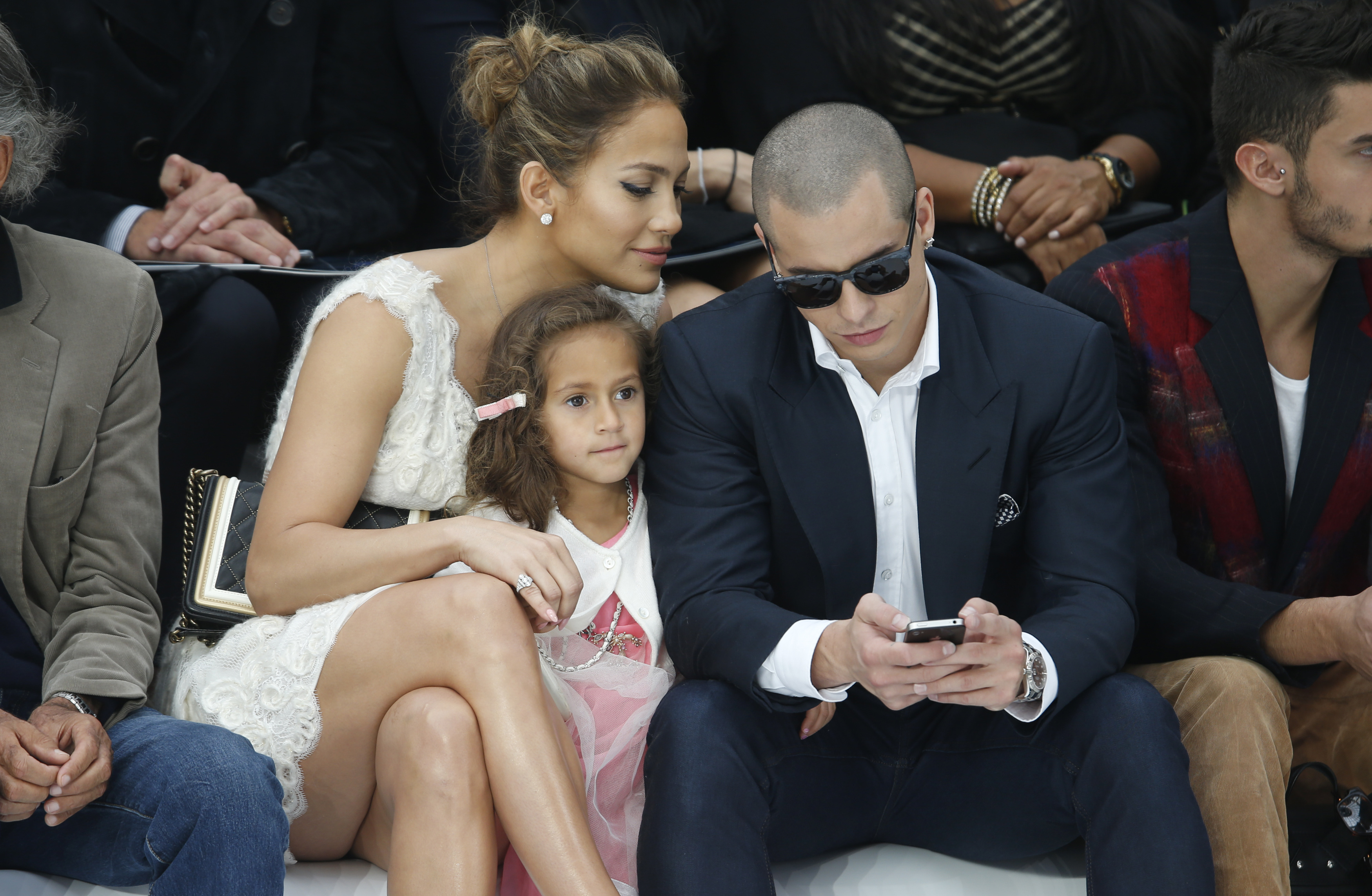 Jennifer Lopez brings daughter Emme to Paris Fashion Week : Trending ...